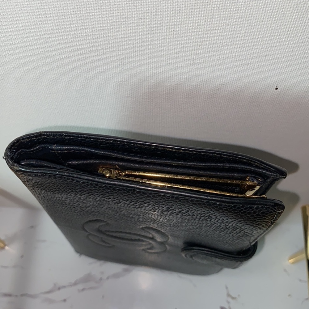 Authentic Chanel Classic n Black Caviar Leather Cc French Kisslock Wallet - Picture 14 of 17